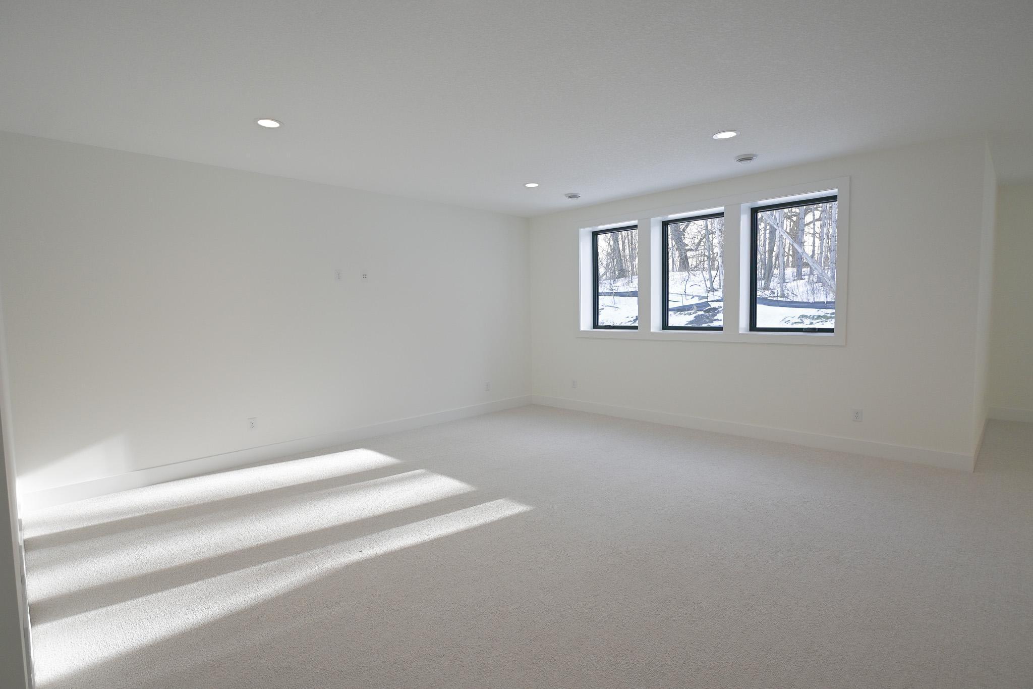 734 Ensconced Way Chaska, MN 55318 - Photo 41 of 58