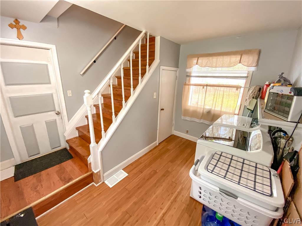 6529 Laurel Road Pocono Summit, PA 18346 - Photo 13 of 37 Gallery Image 13