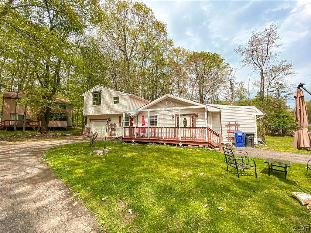 6529 Laurel Road Pocono Summit, PA 18346 - Photo 27 of 37 Gallery Image 27