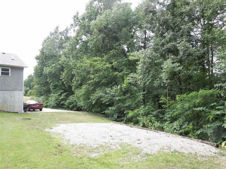 182 Stillhouse Road Waynesburg, KY 40489 - Photo 10 of 52 Photo 10