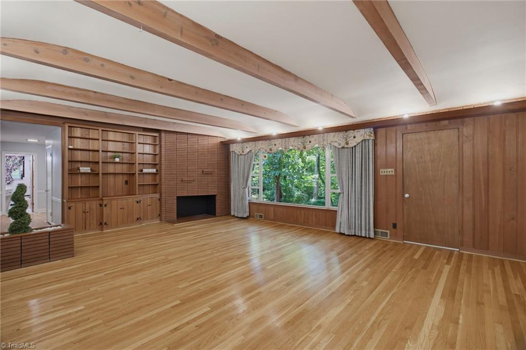1011 Huntingdon Road Winston-Salem, NC 27104 - Photo 13 of 39