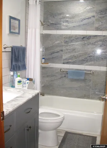 $586,000 | 113 Butterfield Road, Evanston, WY 82930