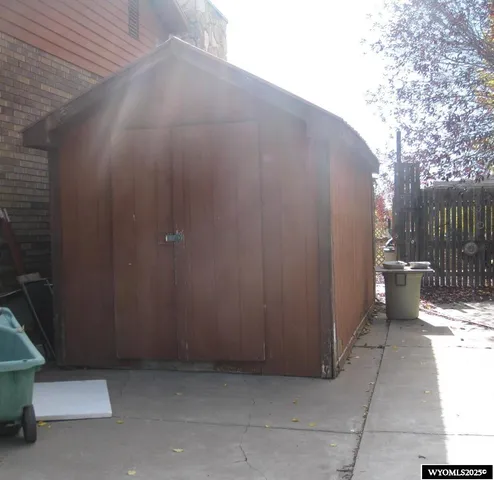 $586,000 | 113 Butterfield Road, Evanston, WY 82930