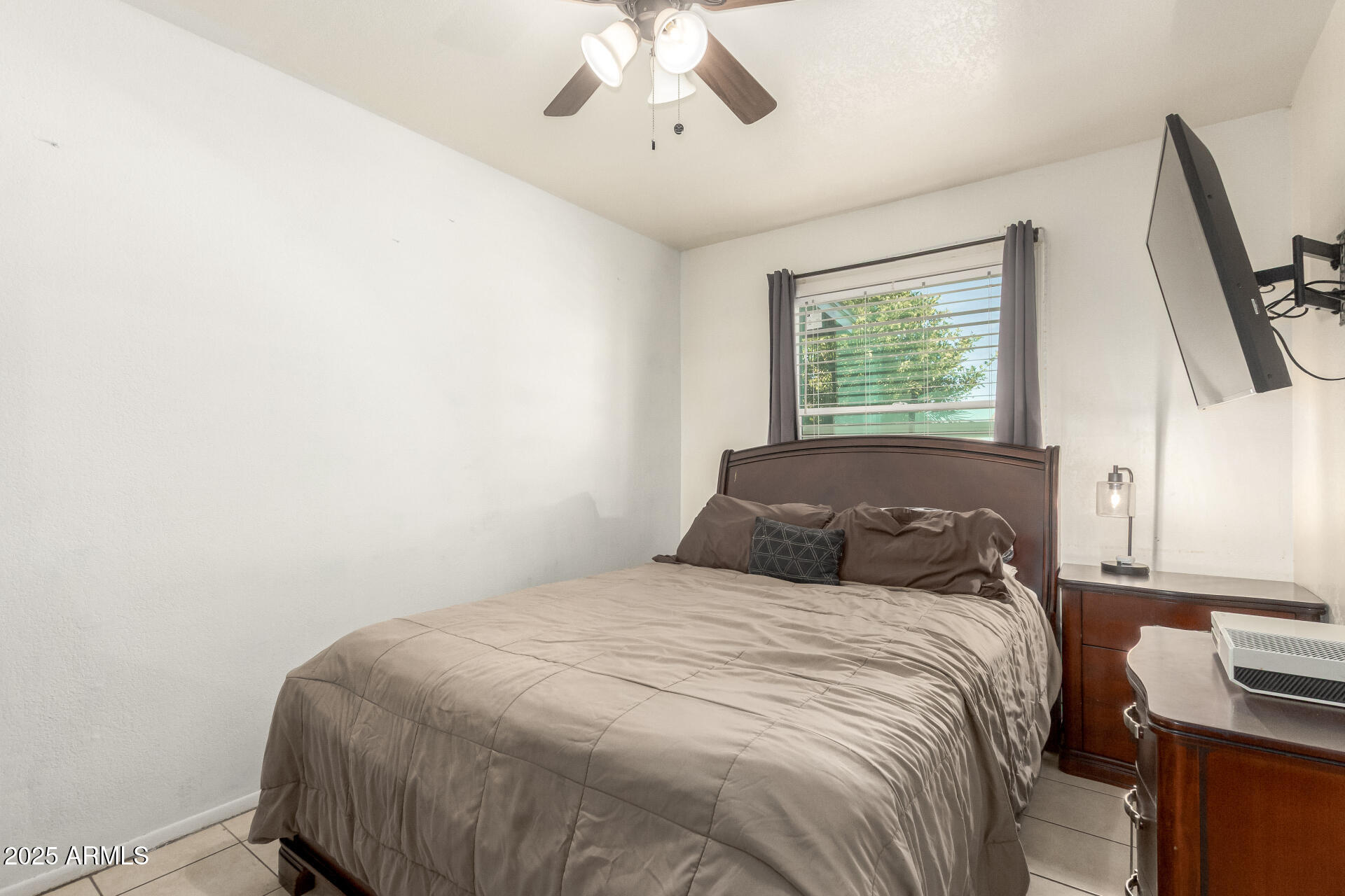 2007 West Chipman Road Phoenix, AZ 85041 - Photo 25 of 37 22-Chipman