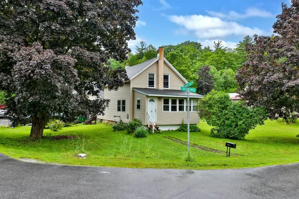 $189,000 | 43 Taylor Hill Road, Proctor, VT 05765