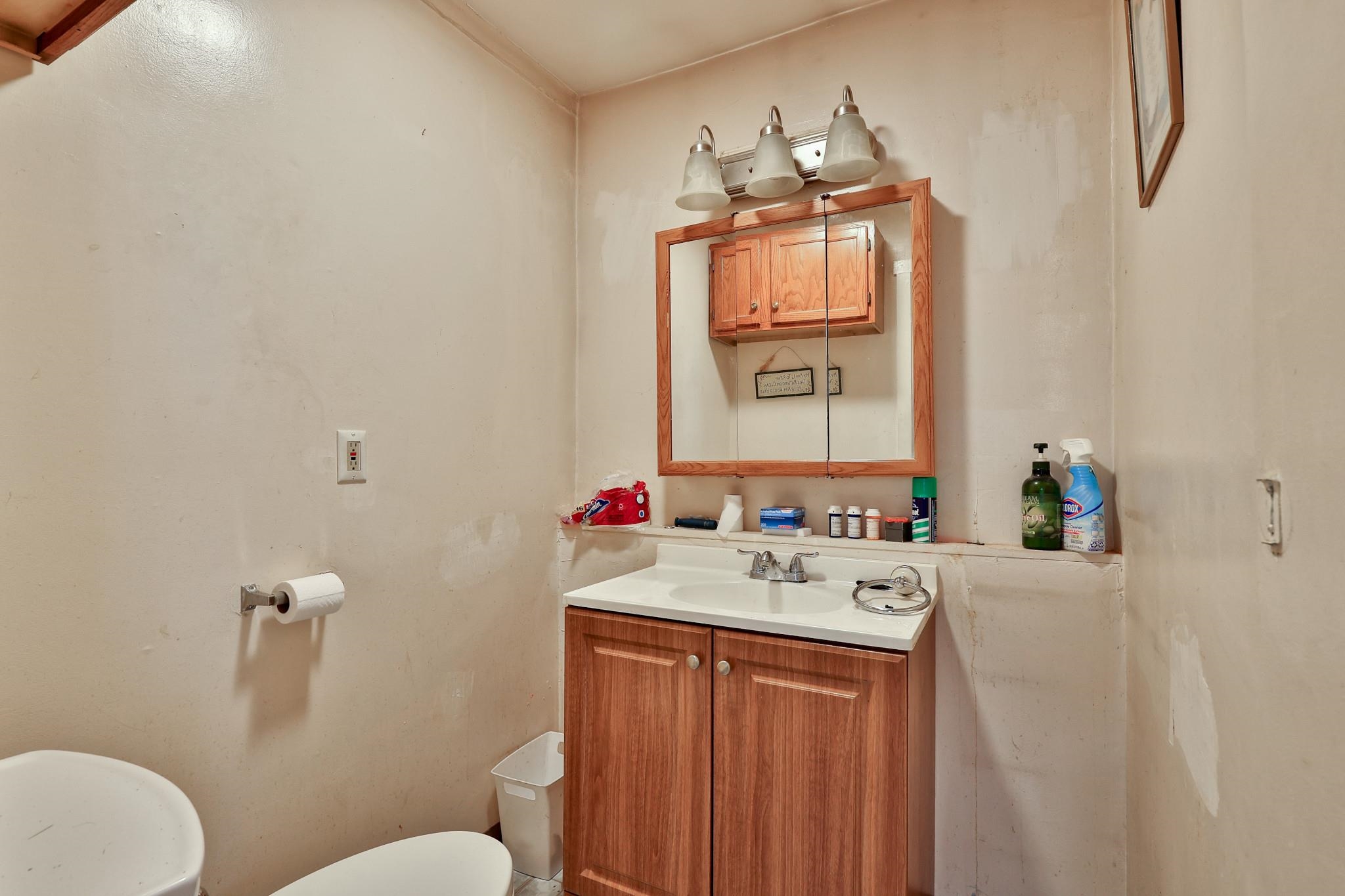 43 Taylor Hill Road Proctor, VT 05765 - Photo 20 of 25