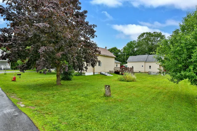 $189,000 | 43 Taylor Hill Road, Proctor, VT 05765