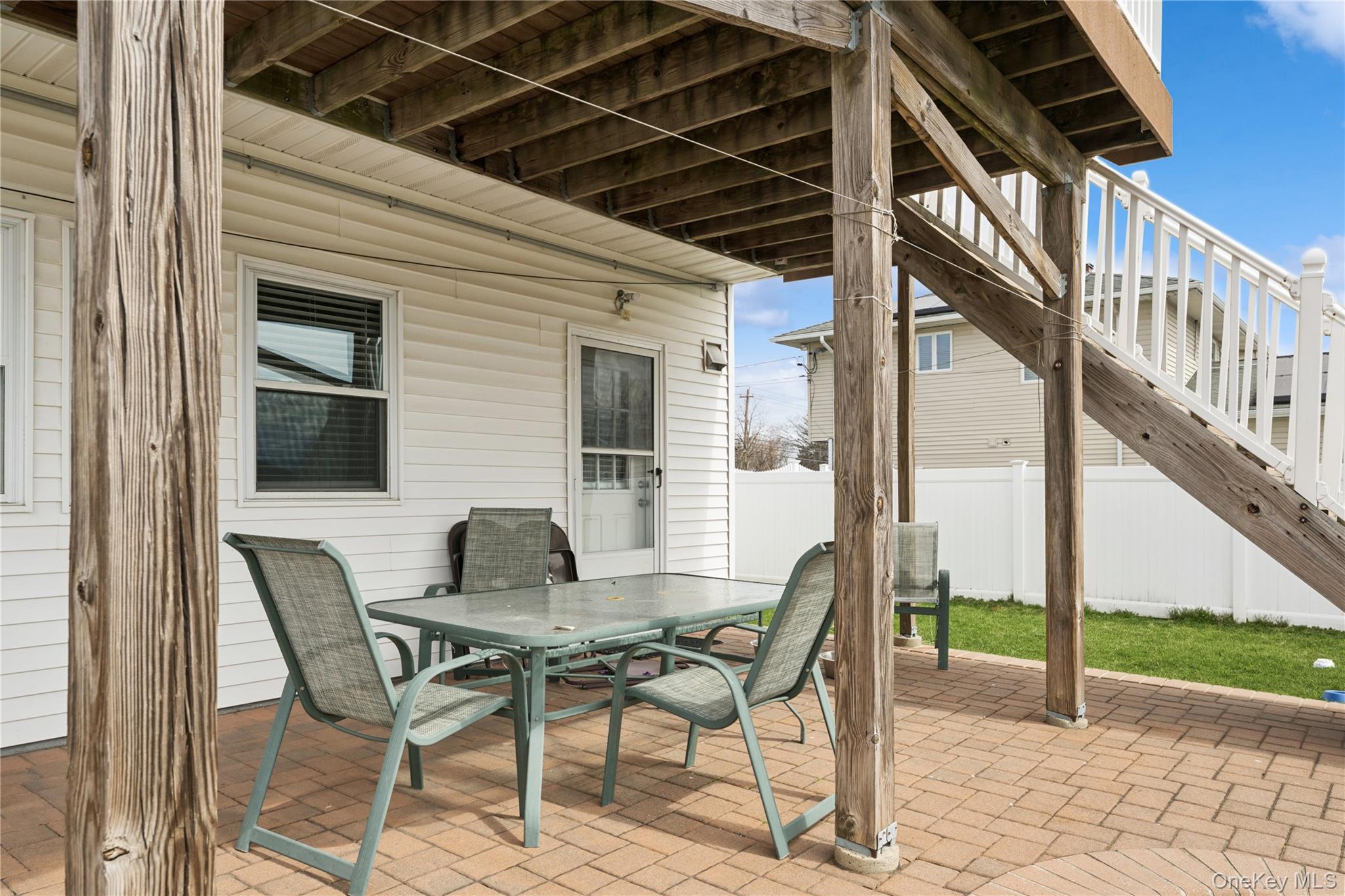 40 Scholar Lane Commack, NY 11725 - Photo 35 of 49 a view of an outdoor seating