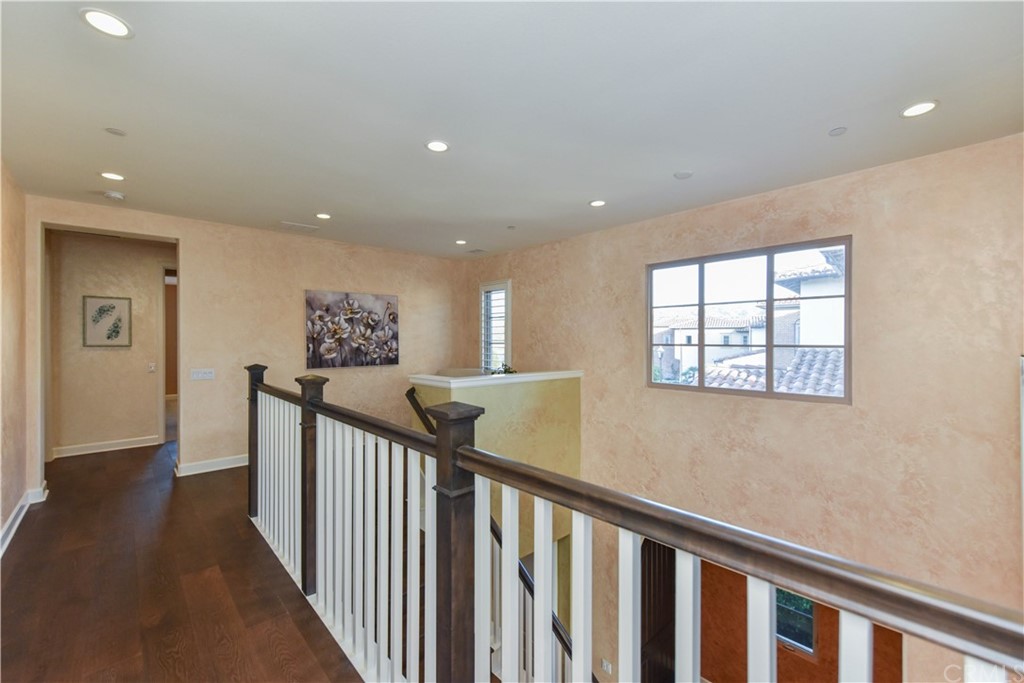 323 Via Pamplona San Clemente, CA 92672 - Photo 25 of 74 a view of entryway