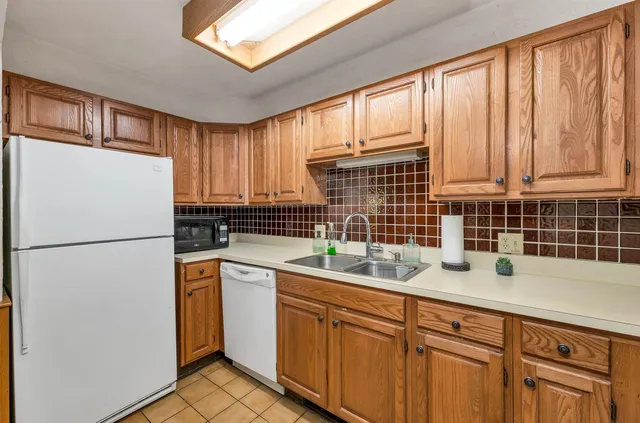 $409,000 | 23 Christmas Mountain Road, Intervale, NH 03845