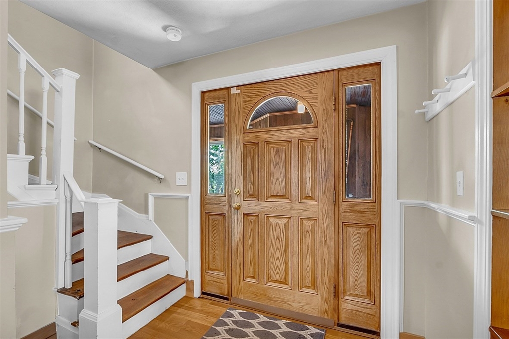 107 Victory Road Lynn, MA 01902 - Photo 11 of 41 Gallery Image 11