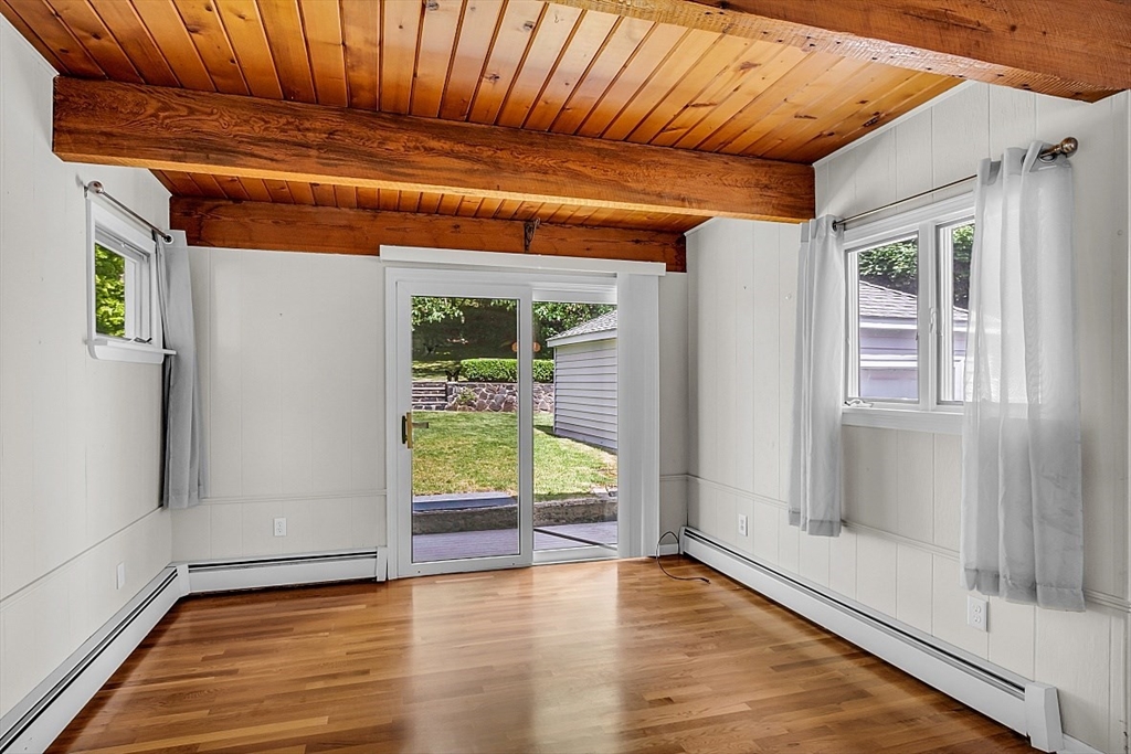 107 Victory Road Lynn, MA 01902 - Photo 18 of 41 Gallery Image 18