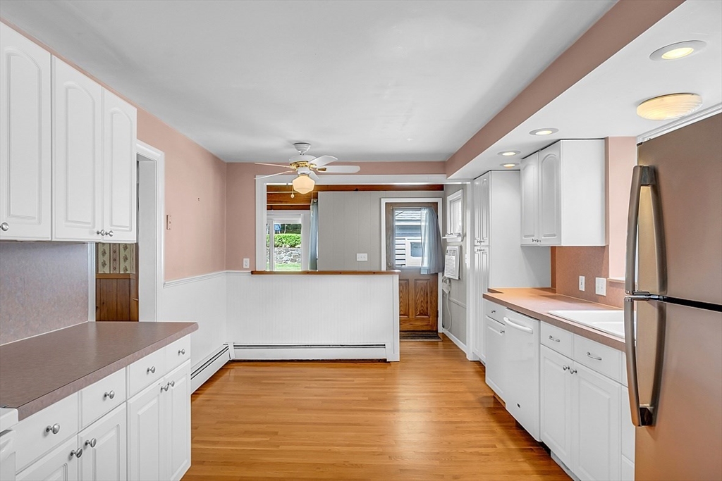 107 Victory Road Lynn, MA 01902 - Photo 22 of 41 Gallery Image 22