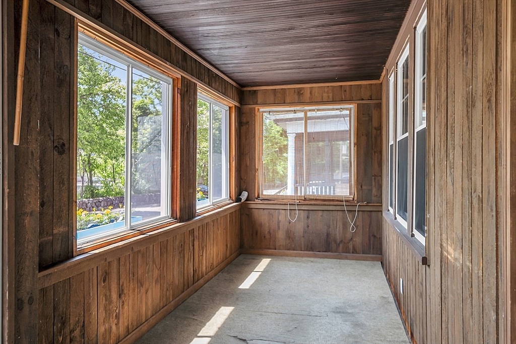 107 Victory Road Lynn, MA 01902 - Photo 9 of 41 Gallery Image 9