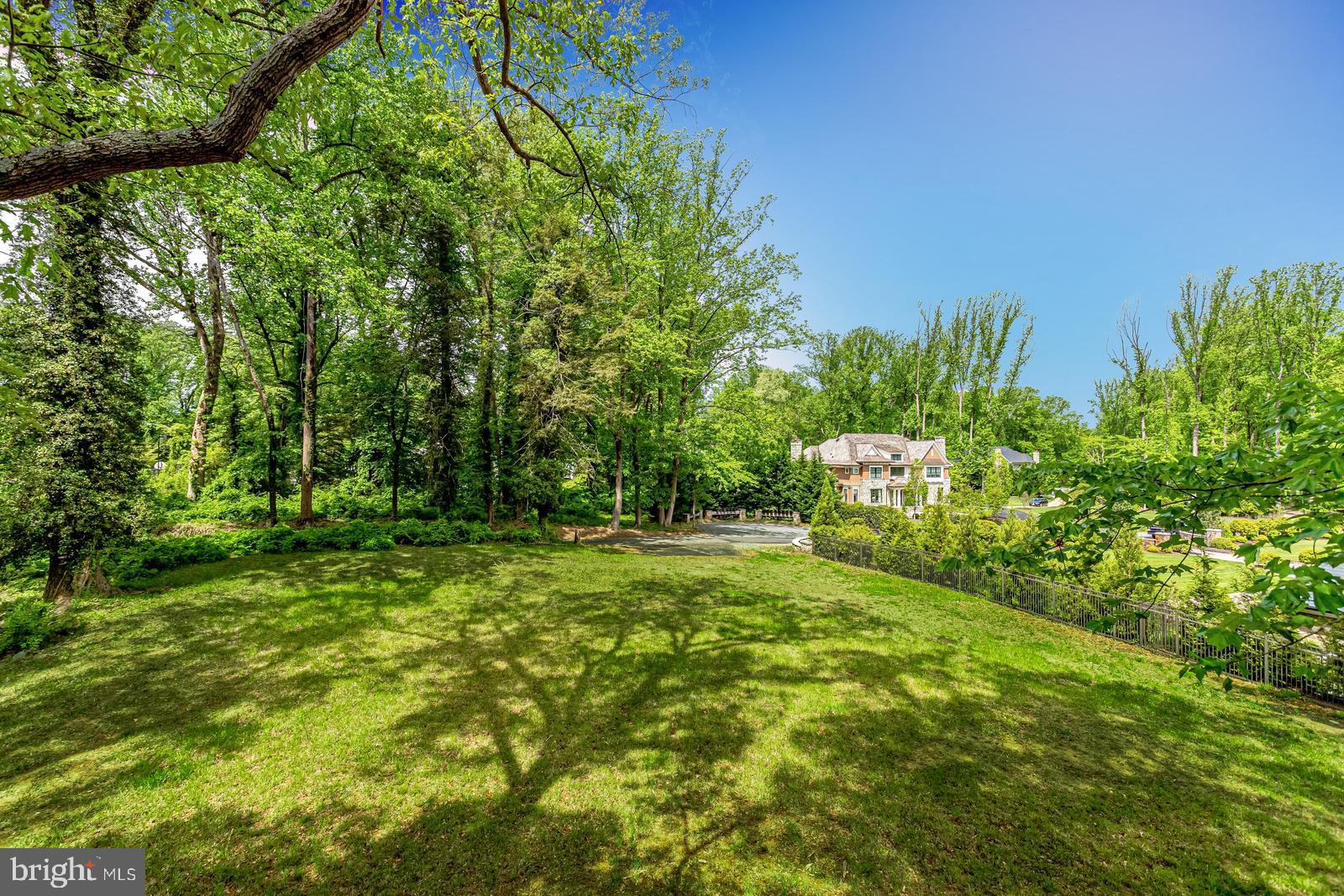 7716 Georgetown Pike McLean, VA 22102 - Photo 2 of 16