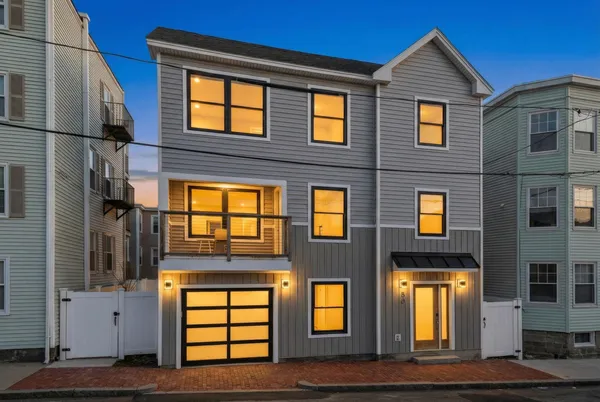 $995,000 | 50 Myrtle Street, Portland, ME 04101