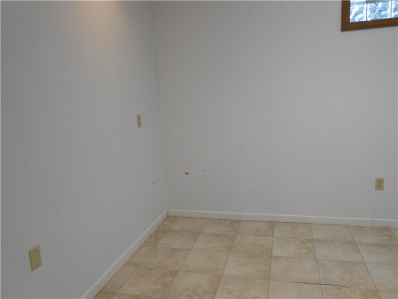 259 Valley Road Venetia, PA 15367 - Photo 15 of 17 Storage.