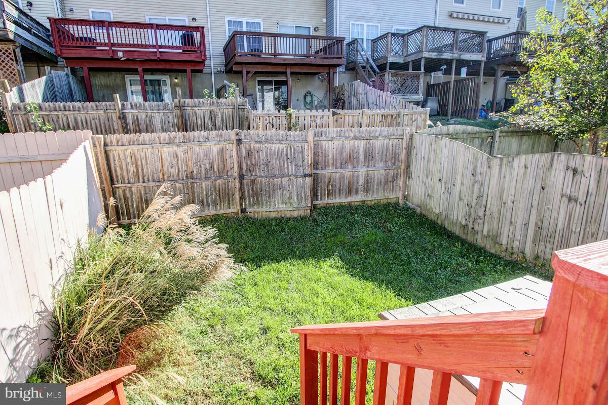 19 Perryfalls Place Baltimore, MD 21236 - Photo 15 of 30 Fenced Yard