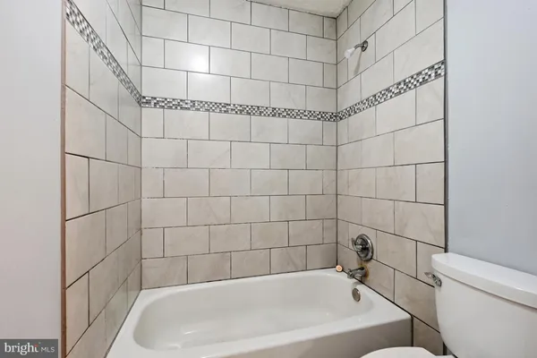$2,500 | 19 Perryfalls Place, Baltimore, MD 21236