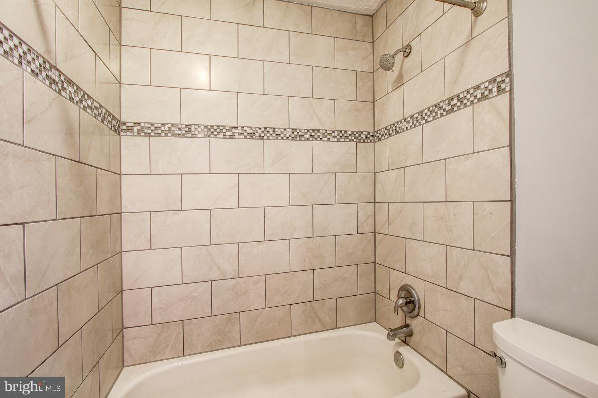 19 Perryfalls Place Baltimore, MD 21236 - Photo 24 of 30 Bathroom #1 Upper Level