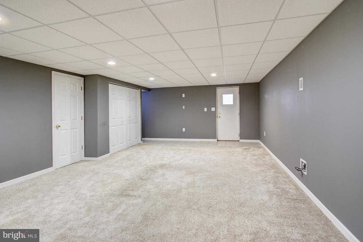 19 Perryfalls Place Baltimore, MD 21236 - Photo 25 of 30 Family Room