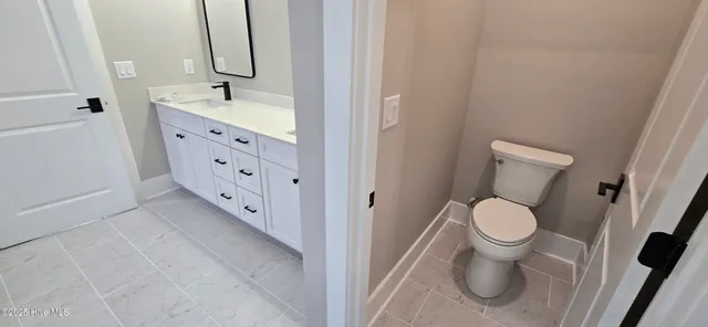 $699,000 | 2827 Landing Circle, Greenville, NC 27858