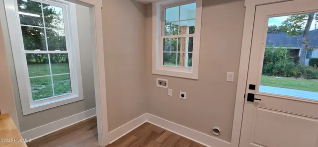 $699,000 | 2827 Landing Circle, Greenville, NC 27858