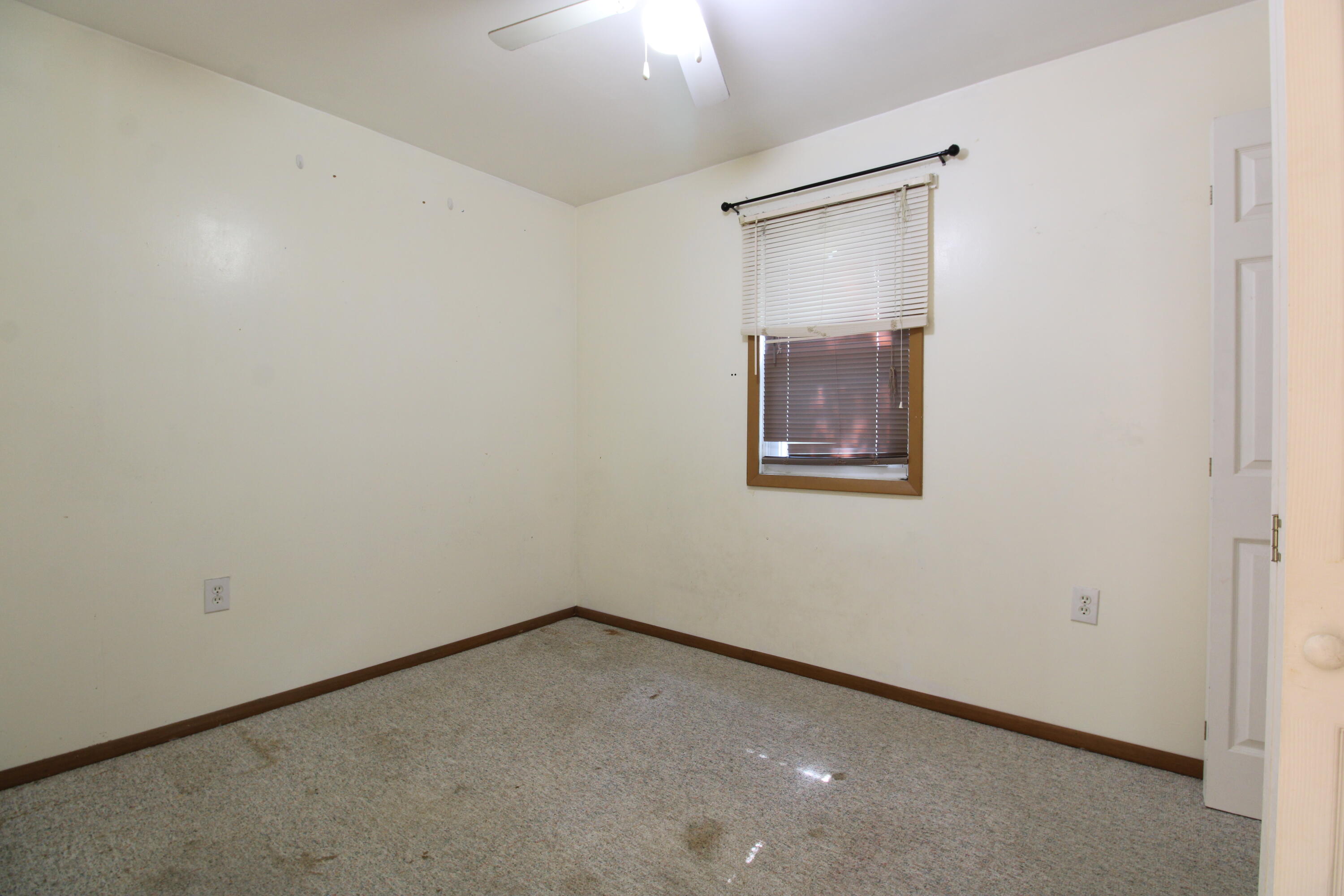 5898 South U Road East North Judson, IN 46366 - Photo 6 of 12 3000x2000