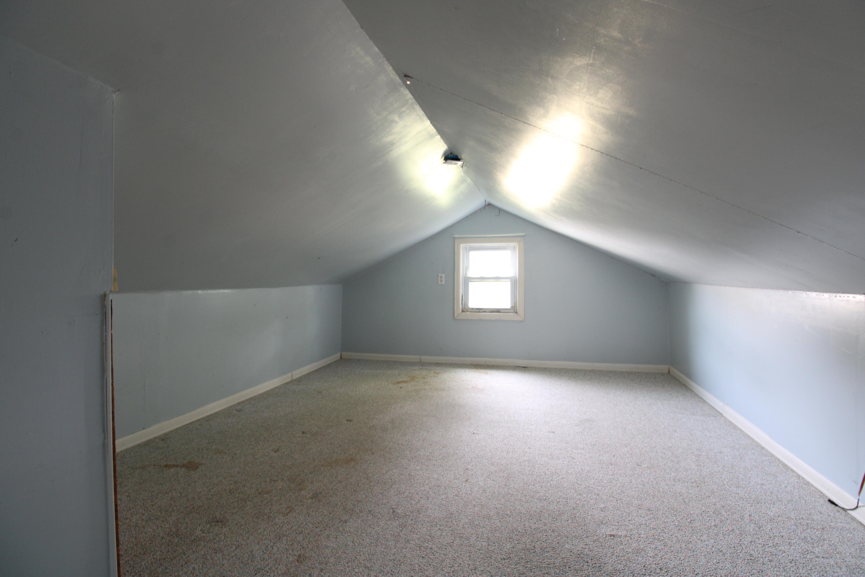 5898 South U Road East North Judson, IN 46366 - Photo 7 of 12 3000x2000