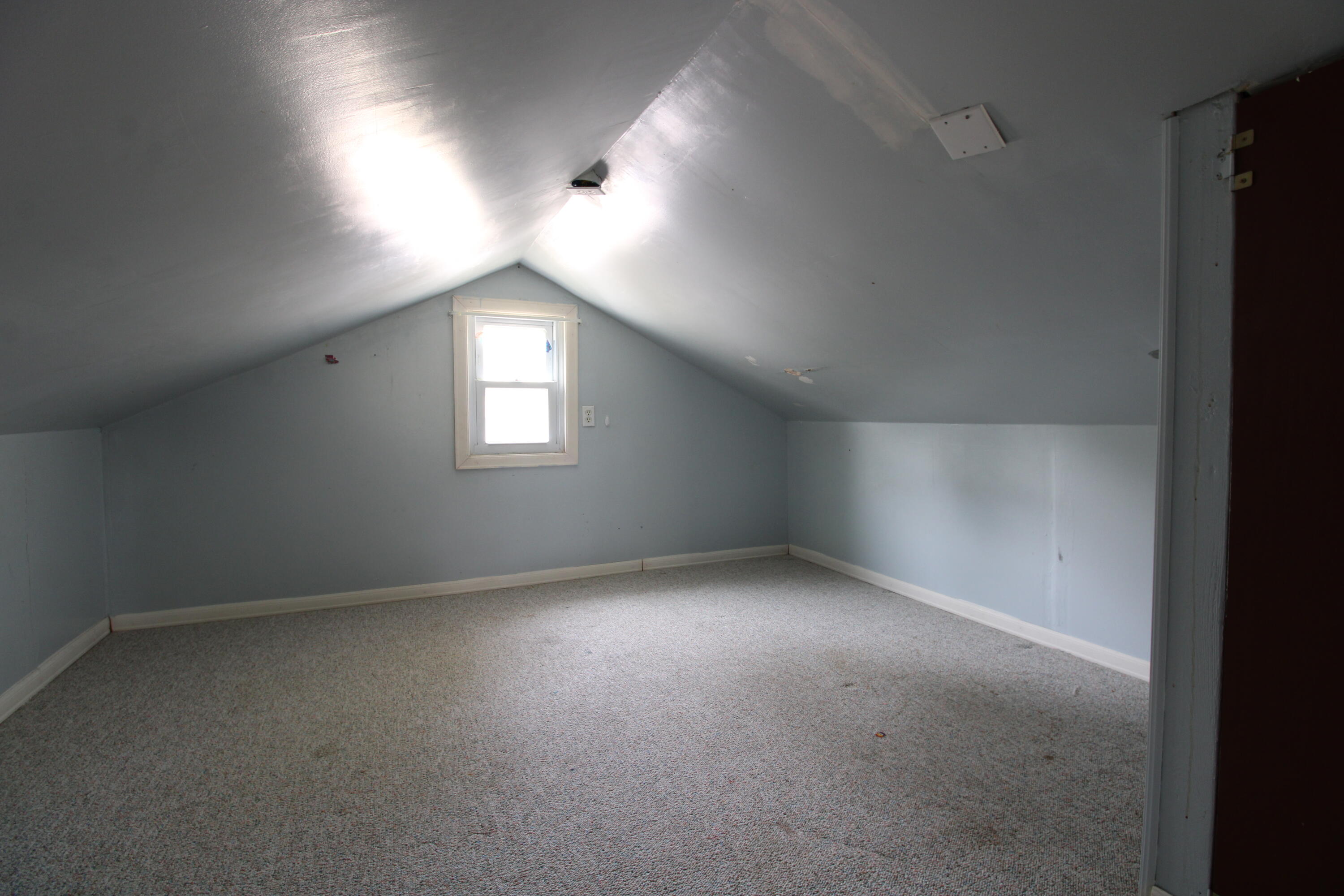 5898 South U Road East North Judson, IN 46366 - Photo 8 of 12 3000x2000