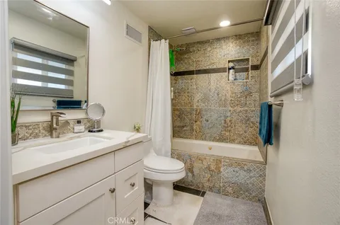 $199,900 | 17700 South Western Avenue, Unit 148, Gardena, CA 90248