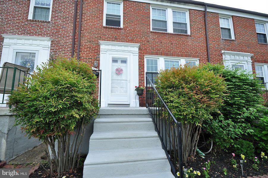 335 Whitfield Road Baltimore, MD 21228 - Photo 19 of 19 Exterior (Front)