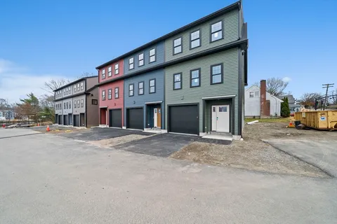 $899,000 | 85 Neponset Street, Unit 85, Canton, MA 02021