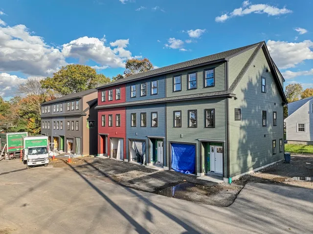 $899,000 | 85 Neponset Street, Unit 85, Canton, MA 02021