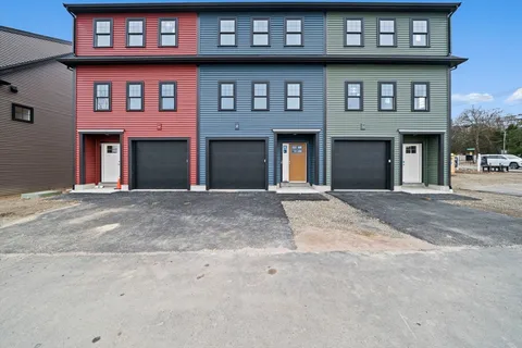 $899,000 | 85 Neponset Street, Unit 85, Canton, MA 02021