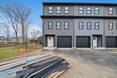 $899,000 | 85 Neponset Street, Unit 85, Canton, MA 02021