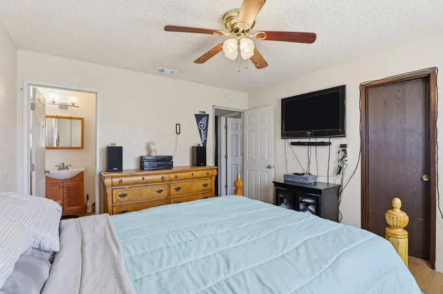 $390,000 | 328 Las Animas Circle, Sacramento, CA 95838