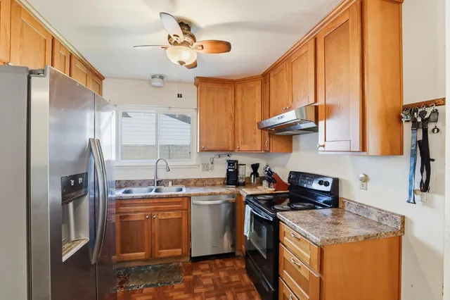 $390,000 | 328 Las Animas Circle, Sacramento, CA 95838