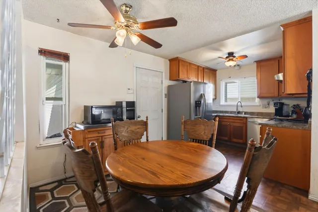 $390,000 | 328 Las Animas Circle, Sacramento, CA 95838