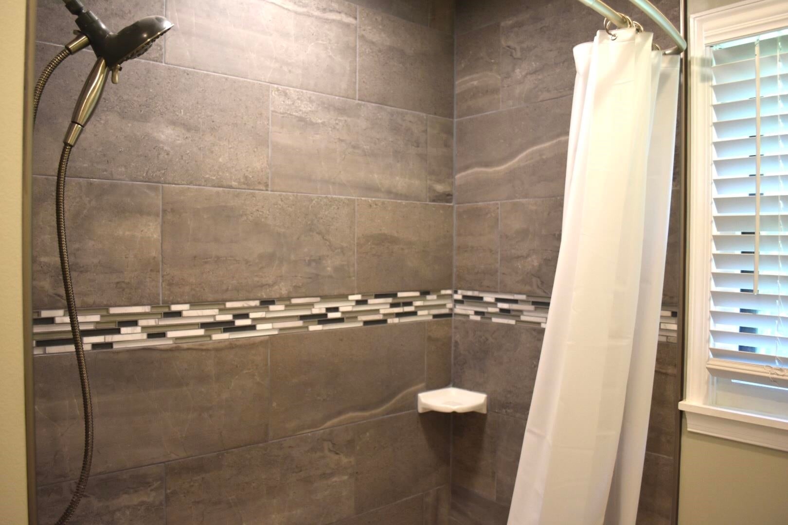 20 Hamill Road Huntington, WV 25701 - Photo 16 of 32 Gallery Image 16