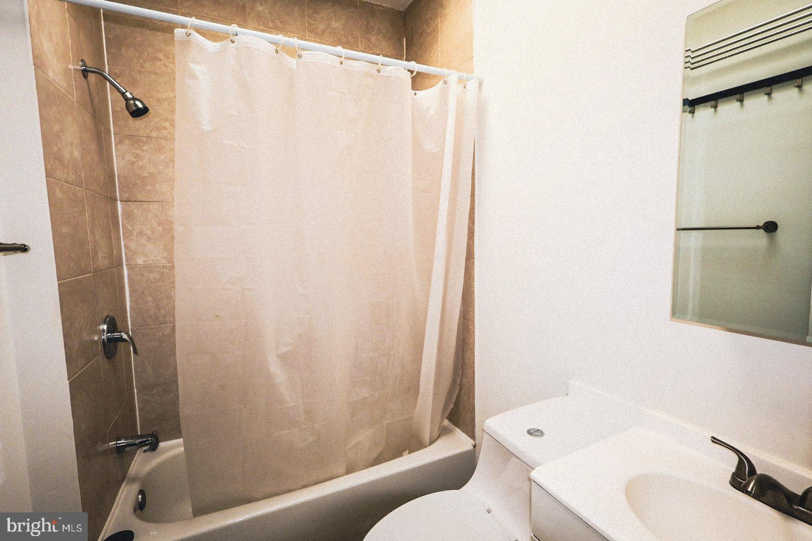 3716 Edmondson Avenue Baltimore, MD 21229 - Photo 16 of 17