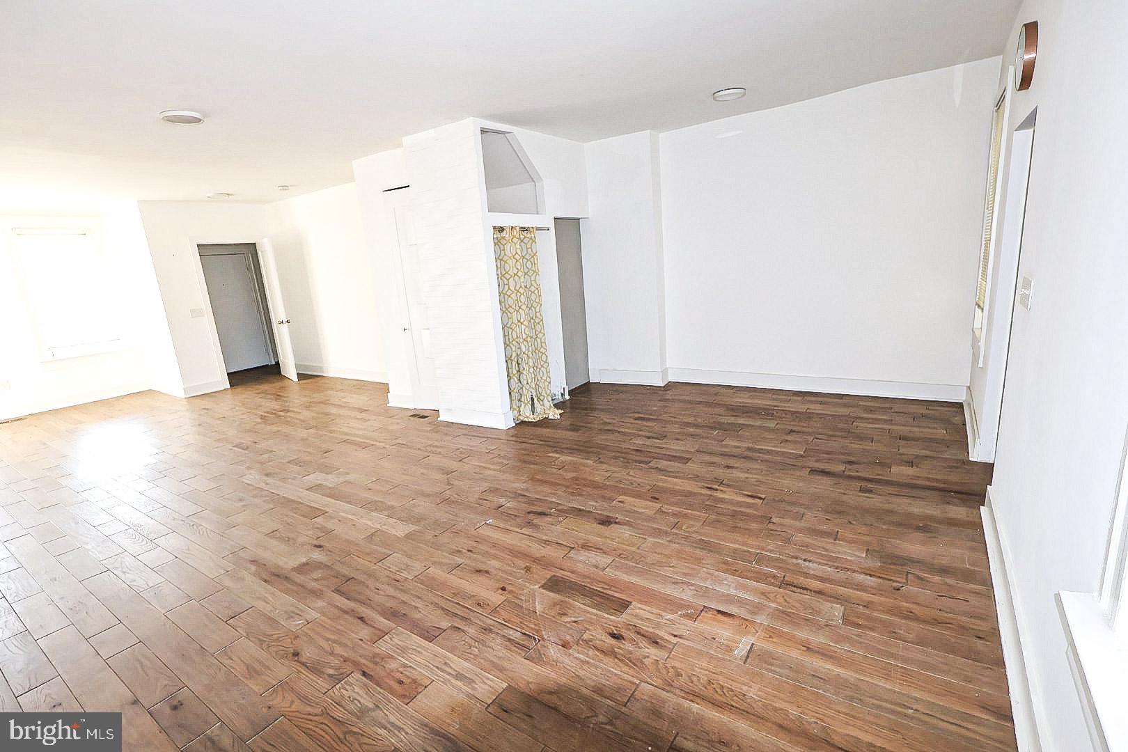 3716 Edmondson Avenue Baltimore, MD 21229 - Photo 5 of 17