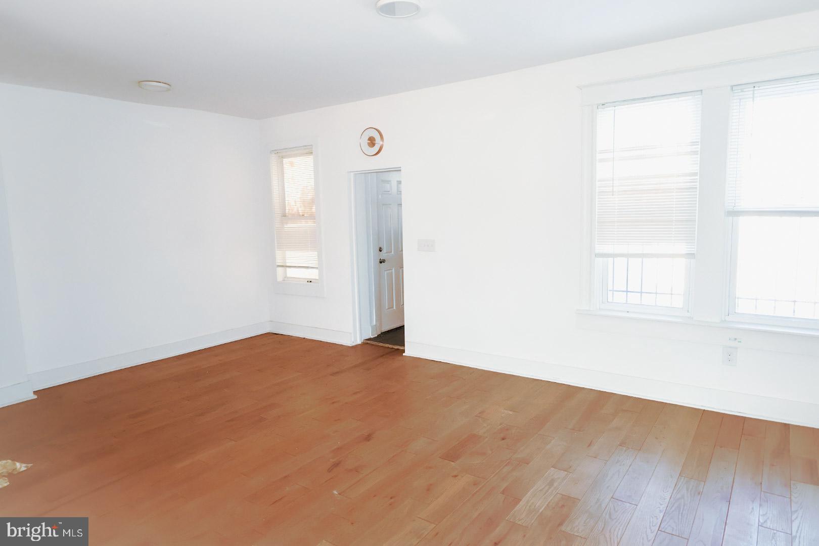 3716 Edmondson Avenue Baltimore, MD 21229 - Photo 7 of 17