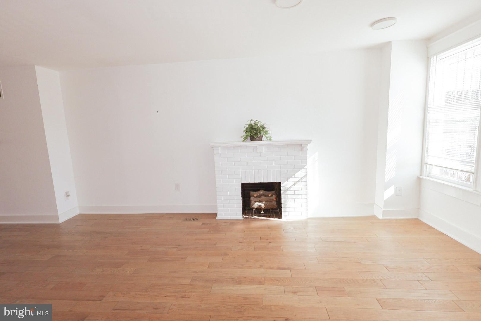 3716 Edmondson Avenue Baltimore, MD 21229 - Photo 9 of 17