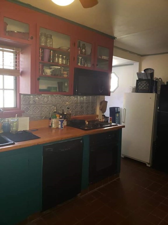 571 Main Street Boxford, MA 01921 - Photo 13 of 20