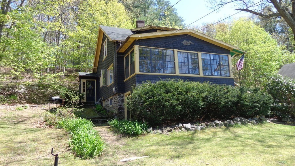 571 Main Street Boxford, MA 01921 - Photo 2 of 20
