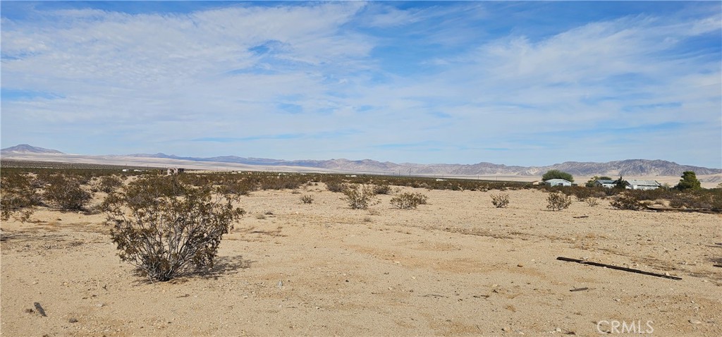 1234 Brant Cross Road Twentynine Palms, CA 92277 - Photo 4 of 7 a view of ocean view with beach