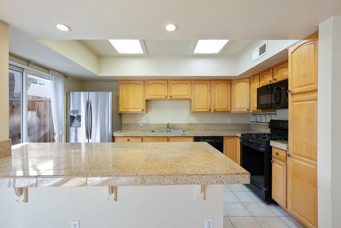 366 Meadowood Circle San Ramon, CA 94583 - Photo 15 of 32 Gallery Image 15