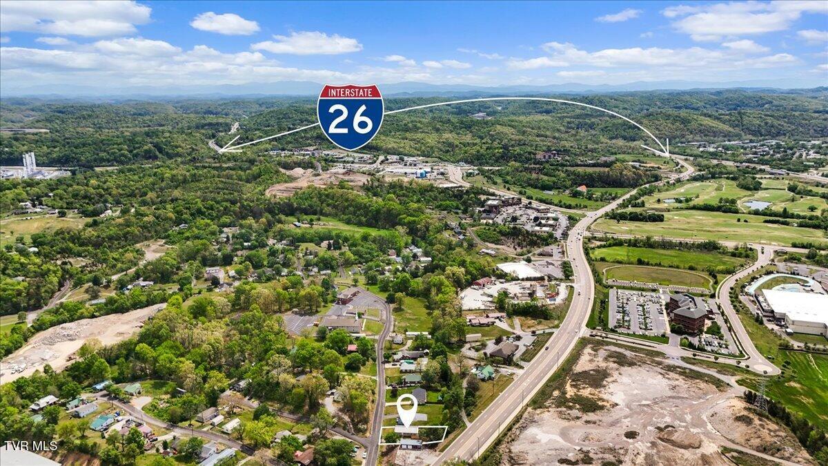 1321 Haga Road Kingsport, TN 37660 - Photo 37 of 38 37-DJI_20260417132717_0487_D