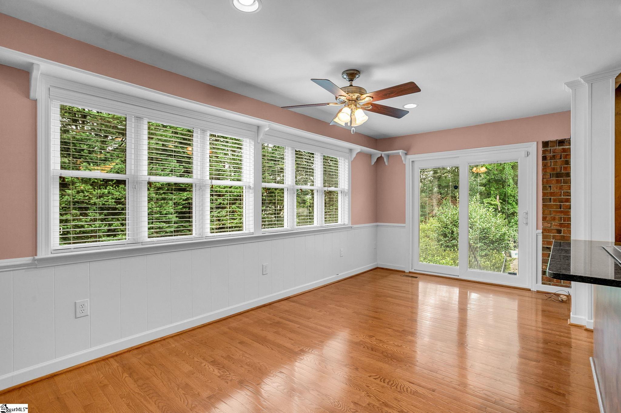 204 Montclair Road Greer, SC 29651 - Photo 16 of 43